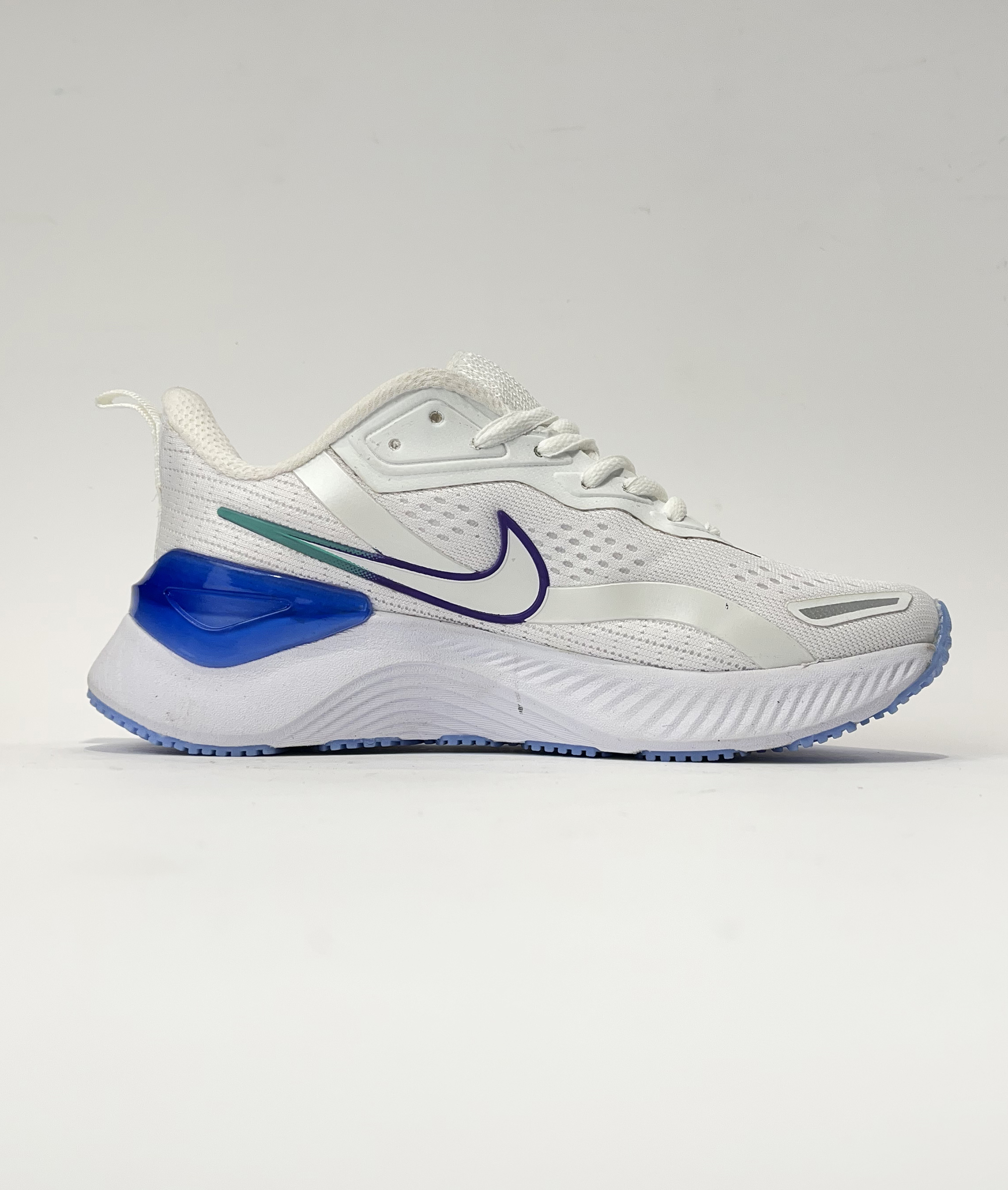 کفش ورزشی نایک زوم ایکس سفید Nike Zoom X