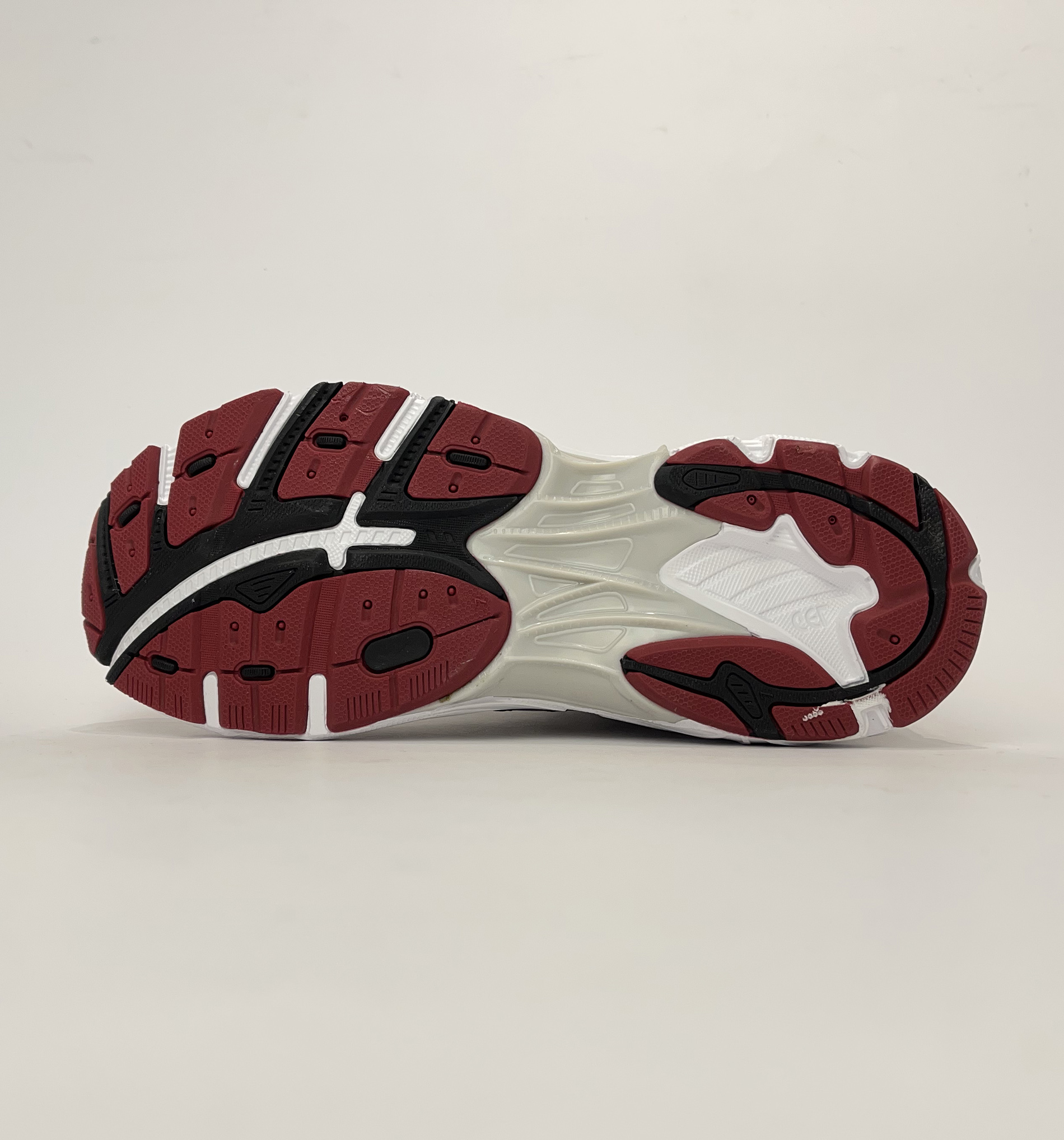 کتونی ورزشی نیوبالانس 1064 سفید قرمز کد Z095