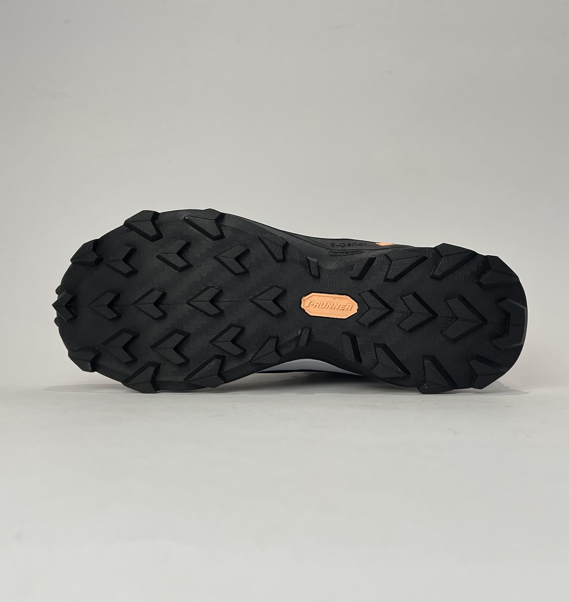 کفش ضدآب آی رانر مشکی زیر سفید I - Runner رویه برزنتی کد Z123